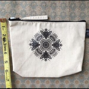 Apivita linen zip cosmetics pouch
